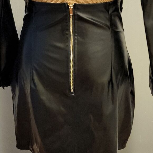 Leather like cut-out - Picture 8 of 9